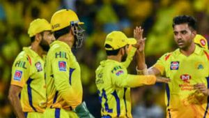 இவரை வைச்சுகிட்டு என்ன பண்றது? ஏலத்தில் சிஎஸ்கே வாங்கிய அந்த வீரர்.. அதிர்ச்சியில் ரசிகர்கள்!