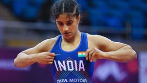 அச்சச்சோ.. பயந்த மாதிரியே நடந்துருச்சே.. பெரும் கவலையில் வினேஷ் பொகத்