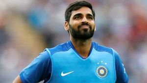 அதை எப்படிங்க என் வாயாலே சொல்வேன்.. இப்ப நினைச்சா கூட புல்லரிக்கும்.. புவனேஷ்வர் குமார்
