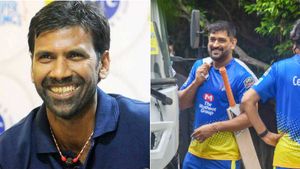 அவர் பாட்டுக்கு சொல்லிட்டு போய்க்கிட்டே இருந்தாரு... தோனியின் ஓய்வு தருணங்கள்.. பாலாஜி சிலிர்ப்பு