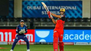 RCB vs MI : சூப்பர் ஓவரின் கடைசி பந்து.. ஹார்ட் பீட்டை எகிற வைத்த டி20.. பெங்களூர் வெற்றி!