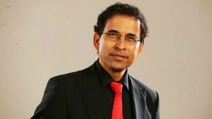சுதந்திரம், தீவிரத்தோட டெல்லி கேபிடல்ஸ் அணி விளையாடினா வெற்றி வசப்படும்... ஹர்ஷா போக்ளே