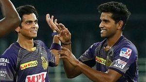 பிரஷர் மேல் பிரஷர்.. இது என்ன வித்தியாசமான காரணமாக இருக்கிறது? இளம் வீரருக்கு செக் வைத்த பிசிசிஐ!