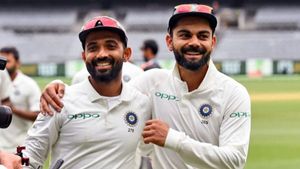 கோலிதான் என்னை காப்பாற்றியது.. அவர் இல்லையென்றால் அவ்வளவுதான்.. உருகிய ரஹானே.. செம பின்னணி