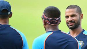 IND vs SL 1st ODI: டாஸ் வென்றது இலங்கை.. இந்தியாவின் அசத்தல் ப்ளேயிங் 11.. புதிய வீரர்கள் அறிமுகம்!