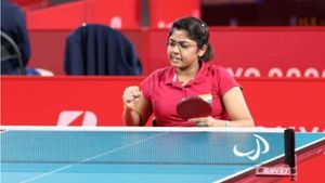 Tokyo Paralympics 2020: டேபிள் டென்னிஸ் ஃபைனலில் பவினா படேல் - தொடும் தூரத்தில் தங்கம் 