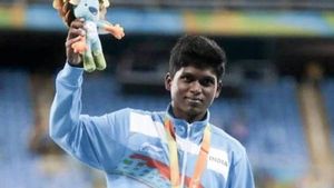 Paralympics: கடைசி நேர சிக்கல்.. தேசிய கொடியை ஏந்திச் செல்லும் வாய்ப்பை இழந்த மாரியப்பன் - ஏன்?