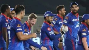 “எங்களுக்கு அவர் மட்டும் போதும்”.. டெல்லி அணிக்குள் நடந்த பிரச்சினை.. கழட்டிவிடப்பட்ட சீனியர் வீரர்கள்