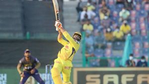 19வது ஓவரை வெளுத்துவிட்ட ஜடேஜா.. தவிடுபொடியான KKR-ன் 