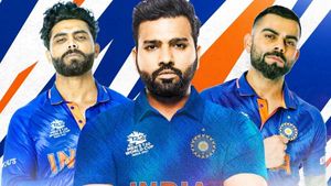 இந்திய அணியை 10 விக்கெட் வித்தியாசத்தில் வென்றது பாகிஸ்தான் அணி.