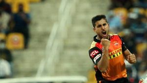 T20 WC:மணிக்கு 153 கிமீ வேகம்.. இந்திய அணியில் இணைந்த அதிவேக புயல் மூன்றே போட்டியில் மாறிய வாழ்க்கை