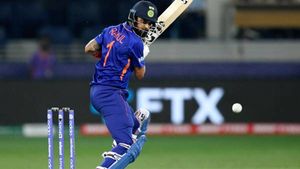 6 ஓவர்களில் வெற்றி.. ராகுலின் அதிவேக அரைசதம்..ஸ்காட்லாந்தை பந்தாடிய இந்தியா..அரையிறுதிக்கு செல்லுமா