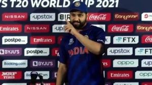 “யோவ்.. உனக்கு குசும்பு அதிகம்தான்”.. பத்திரிகையாளர் சந்திப்பில் ரோகித்தின் செயல்.. வைரலாகும் வீடியோ