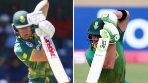 அப்படியே டிவில்லியர்ஸை பார்த்த மாதிரி இருக்கு..!! U-19 உலகக் கோப்பையில் கலக்கிய இளம் வீரர்..!!
