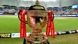IPL-ல் அயல்நாட்டுக்கு மவுசு.. 5 தொடக்க வீரர்களுக்காக கொட்டும் பண மழை.. அப்படி என்ன ஸ்பெஷல்..!!