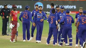 கில்-ன் ருத்ரதாண்டவம்.. சாஹல் சுழலில் சிக்கிய வெஸ்ட் இண்டீஸ்..3வது ஒருநாள் போட்டியில் இந்தியா அபாரம்