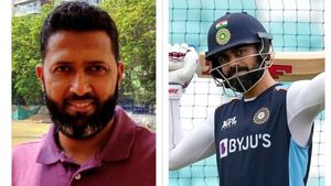 விராட் கோலிக்கு மீண்டும் ஒரு வீக்னஸ்.. தொடர்ச்சியாக ஒரே முறையில் அவுட்.. வசீம் ஜாஃபர் எச்சரிக்கை!