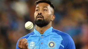 3 ஆல்ரவுண்டர்கள்.. இலங்கையுடனான முதல் டி20.. அசுர பலத்தில் இந்திய ப்ளேயிங் 11ஐ உருவாக்கிய ஹர்திக்!
