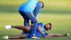 பிடிவாதத்தால் வந்த விணை.. ஜஸ்பிரித் பும்ரா குணமடையாமல் இருக்க இதுதான் உண்மை காரணமா.. ரசிகர்கள் ஷாக்!