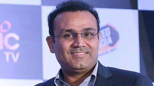 கேப்டனாக்குவதாக சொல்லி ஏமாற்றினார்கள்.. சேவாக் பரபரப்பு குற்றச்சாட்டு..பயிற்சியாளர் குறித்து கருத்து