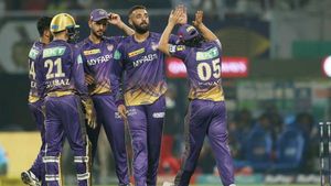 IPL Match result - இது தான் டா உண்மையான ஆர்சிபி.. 123 ரன்களில் சுருண்ட ஆர்சிபி.. கேகேஆர் அபார வெற்றி