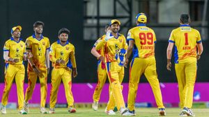 டிஎன்பிஎல் தொடரில் ஞாயிறு 2 பட்டாசு போட்டிகள்.. புள்ளி பட்டியல் முழு விவரம்.. இதோ