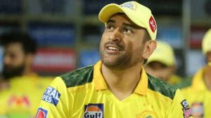 CSK கேப்டனாக வர வேண்டியது சேவாக் தான்.. கடைசியில் நிகழ்ந்த மாற்றம்.. தோனி வந்தது எப்படி தெரியுமா?