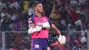 கிரிக்கெட்டில் ஸ்லெட்ஜிங் ஒரு அங்கம் தான்.. ஆனால் குடும்பத்தை பேசினால் நடப்பதே வேறு.. ஜெய்ஸ்வால்!