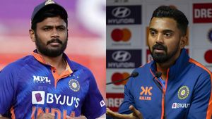 கேஎல் ராகுலுக்கு மீண்டும் வந்த பிரச்சனை.. மாற்று வீரராக சஞ்சு சாம்சன் ஏன்? காரணமே இதுதான்!