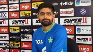 IND vs PAK: 2 மாதங்களாக இலங்கையில் உள்ளோம்.. இந்தியாவை அசால்ட்டா வீழ்த்துவோம்.. பாபர் அசாம் சவால்!