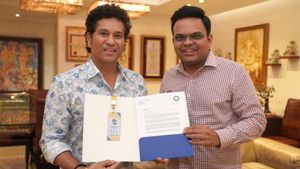 உலககோப்பை கிரிக்கெட்டில் தங்க டிக்கெட் திட்டம்.. அப்படி என்றால் என்ன? சச்சின், அமிதாப்க்கு கிடைத்தது