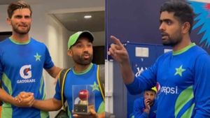 Asia Cup: ஆசிய கோப்பை தோல்வி.. சண்டை போட்டுக் கொண்ட பாபர் அசாம் - ஷாகின் அப்ரிடி.. கலவரமான ஓய்வறை!
