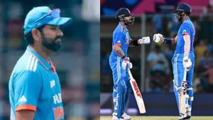 2 ரன்களுக்கு 3 விக்கெட் இழந்ததும் பதற்றம் அடைந்தேன்.. கோலி, ராகுல் காப்பாற்றினார்கள் - ரோகித் பேச்சு