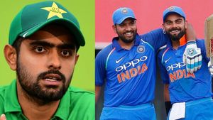 ரோகித், கோலி தான் பெஸ்ட்.. இவங்க கிட்ட இருந்து நான் கற்று கொள்ள வேண்டும் - பாபர் அசாம் பேச்சு