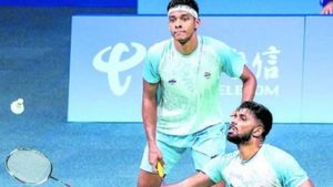 வரலாறு படைத்த சாத்விக் - சிராக்.. ஆசிய விளையாட்டில் தங்கம்.. பேட்மிண்டனில் புது சாதனை