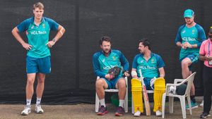 IND vs AUS: அந்த ஆல்ரவுண்டரை சேர்க்க முடிவு.. சிக்கலில் பேட் கம்மின்ஸ்.. ஆஸ்திரேலியா பிளேயிங் 11?