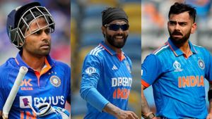 IND vs AUS : சூர்யகுமார், ஜடேஜா வீக்னஸ்.. குறி வைத்த ஆஸ்திரேலியா.. சிக்காமல் கோலி தான் காப்பாத்தணும்