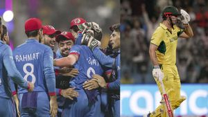 2 பந்துகளில், 2 விக்கெட்.. ஆஸ்திரேலியாவின் பேட்டிங் முதுகெலும்பை உடைத்த ஆப்கானிஸ்தான்