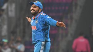ஒரு கட்டத்தில் மக்களே அமைதி ஆயிட்டாங்க..கடுப்பான ரோகித்.. இங்கு ரிலாக்சாவே இருக்க முடியாது என பேச்சு