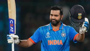 அரையிறுதி என்ற முதல் குறிக்கோளை அடைஞ்சாச்சு.. இனி தான் முக்கியமான கட்டம்.. எச்சரித்த ரோகித்