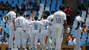IND vs SA : விராட் கோலி செய்த சிறிய தவறு.. கொண்டாடித் தீர்த்த தென்னாப்பிரிக்க வீரர்கள்.. ஆட்டம் ஓவர்