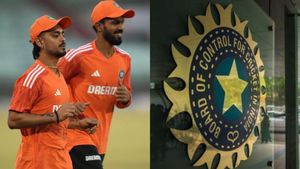 IND vs SA : டெஸ்ட் தொடரில் இருந்து விலகுகிறேன்.. பிசிசிஐ-யிடம் சொன்ன இஷான் கிஷன்.. என்ன நடந்தது?