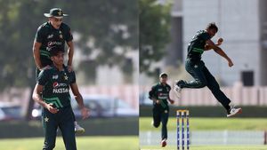 U-19 Asia cup - இந்தியாவிடம் வாலை ஆட்டிய பாக். வீரர்.. விக்கெட் எடுத்து தாங்க முடியாத சேட்டை
