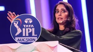 IPL 2024: ஐபிஎல் ஏலத்தை நடத்தும் முதல் பெண்.. யார் இந்த மல்லிகா சாகர்? அரங்கை அதிர வைத்த சிங்கப்பெண்