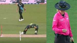 NZ vs PAK : ஓவர் ஸீன் போட்ட பாகிஸ்தான் வீரர்.. ஆப்பு வைத்த அம்பயர்.. விளாசிய ரசிகர்கள்