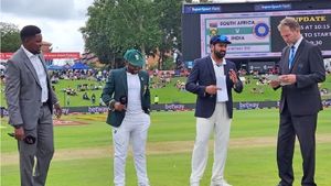 IND vs SA 2nd test - இந்திய அணியில் 2 அதிரடி மாற்றம்.. நம்பர் 1 வீரரை வெளியே அனுப்பிய ரோகித்