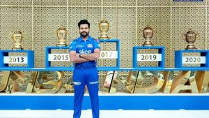 IPL 2024 : டாடா பைபை ரோஹித்.. வீட்டுக்கு அனுப்பும் மும்பை இந்தியன்ஸ்.. எதிர்பார்க்காத ட்விஸ்ட்