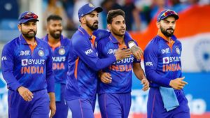 IPL 2024 : ஐபிஎல்-இல் கோலி, ரோஹித் உட்பட 30 இந்திய வீரர்களுக்கு செக்.. பிசிசிஐ கண்காணிக்க முடிவு