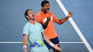 Australia Open: கிராண்ட்ஸ்லாம் பட்டம் வென்ற வயதான வீரர்.. உலக சாதனை படைத்த இந்தியாவின் ரோகன் போபண்ணா 