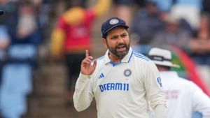 IND vs SA : டெஸ்ட் கிரிக்கெட்டில் கேப்டன்சியை நிரூபித்த ரோகித் சர்மா.. பிசிசிஐ-க்கு புதிய தலைவலி!